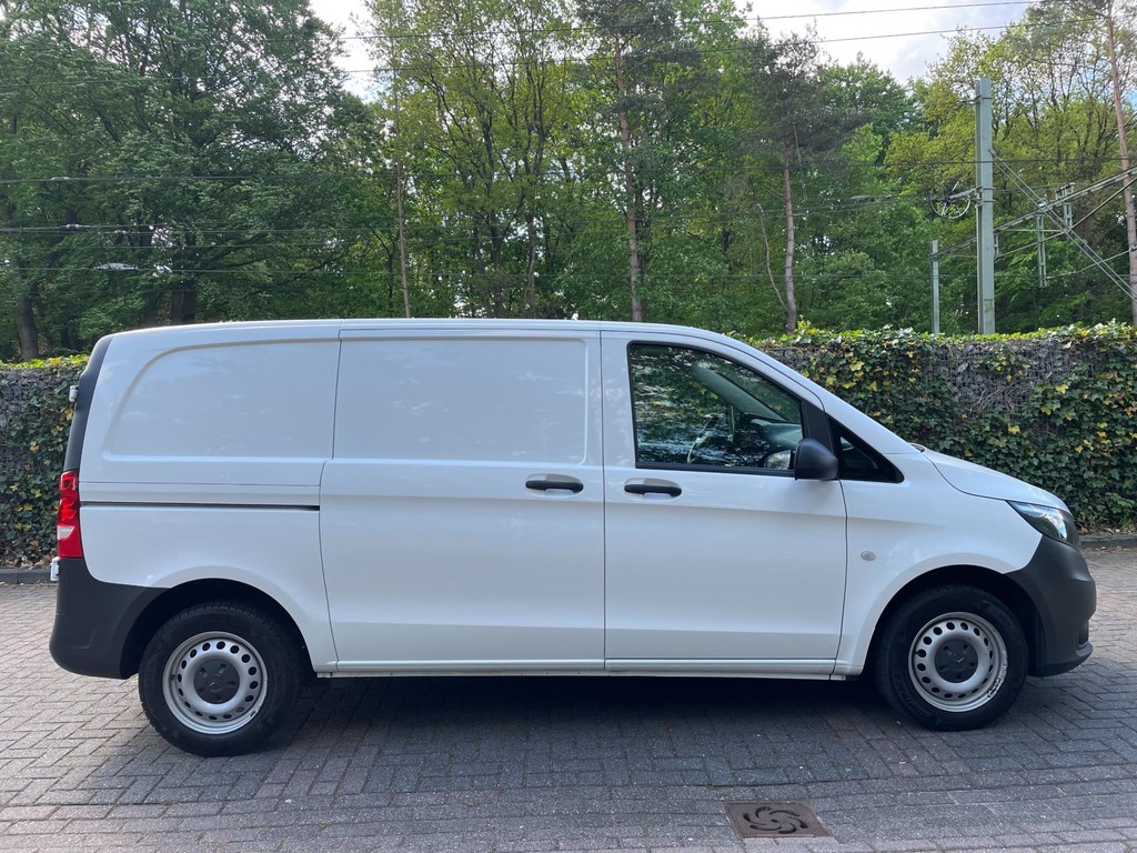 30667442-20.jpg