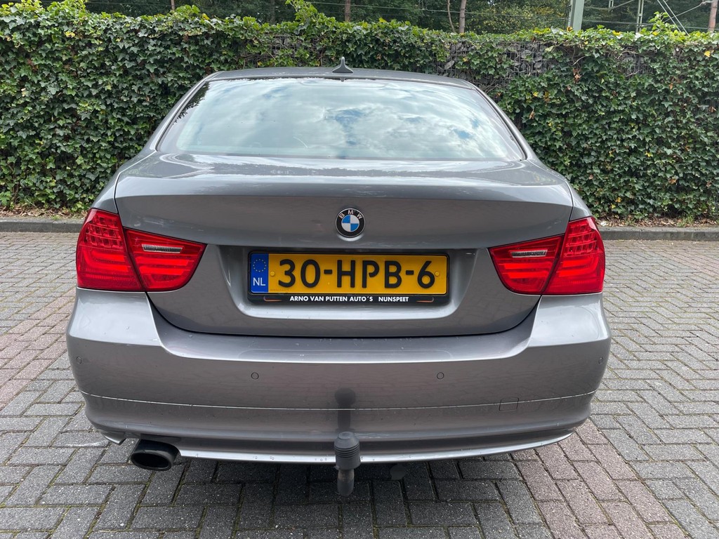 31535025-19.jpg