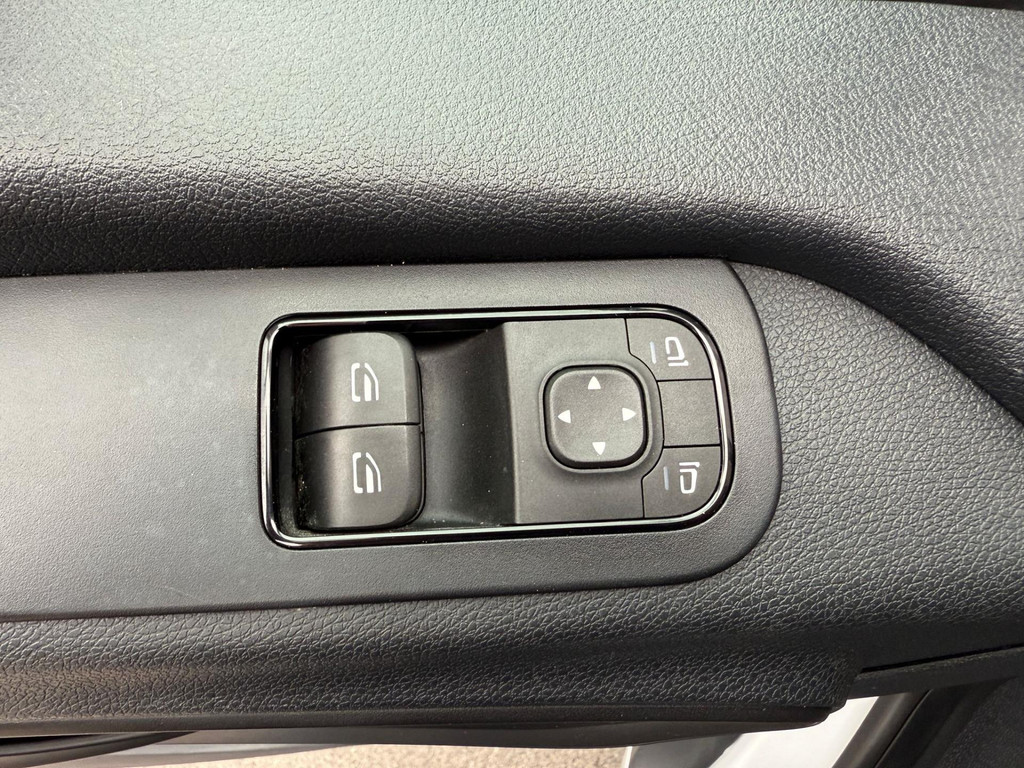 Mercedes-Benz Sprinter Automaat Dubbele Cabine / 6 persoons 44311255-11.jpg | Arno van Putten