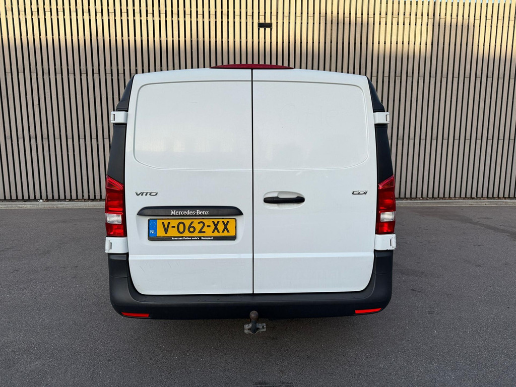 44981467-16.jpg