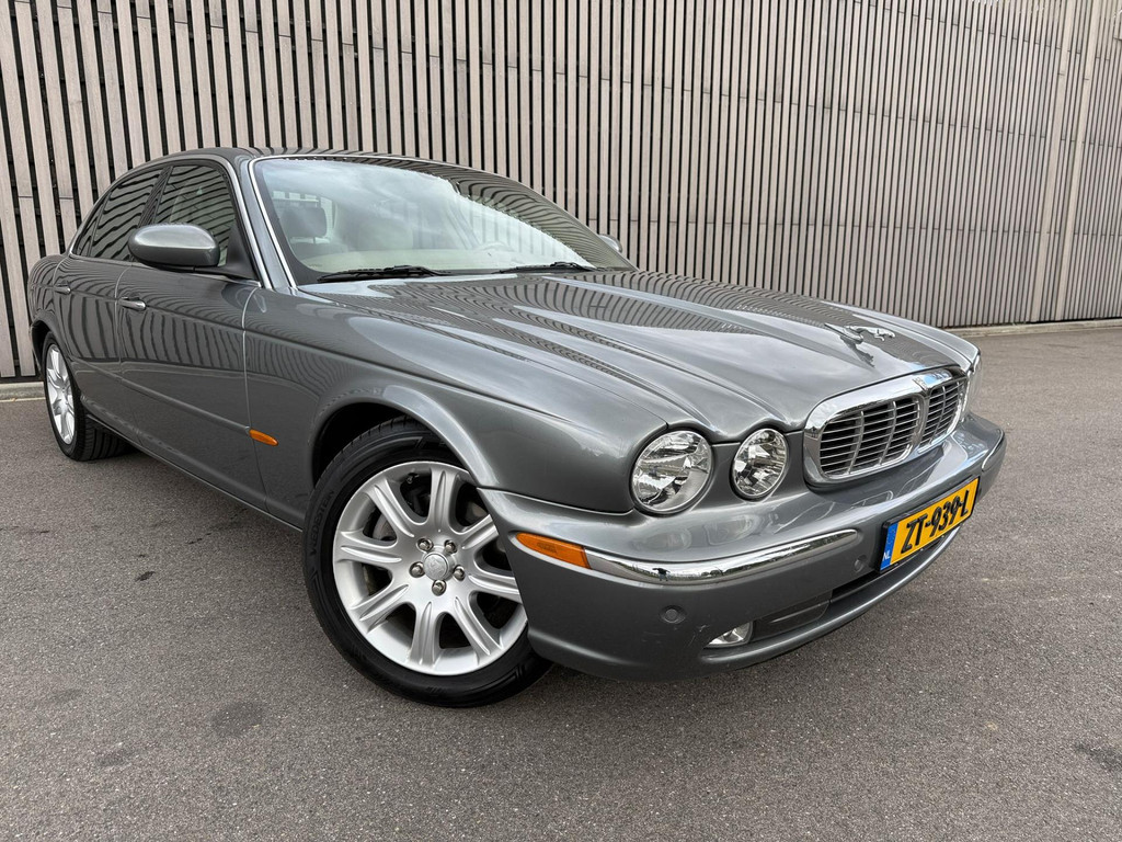 45614235-17.jpg