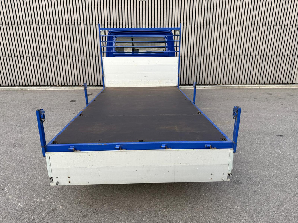 45955826-18.jpg