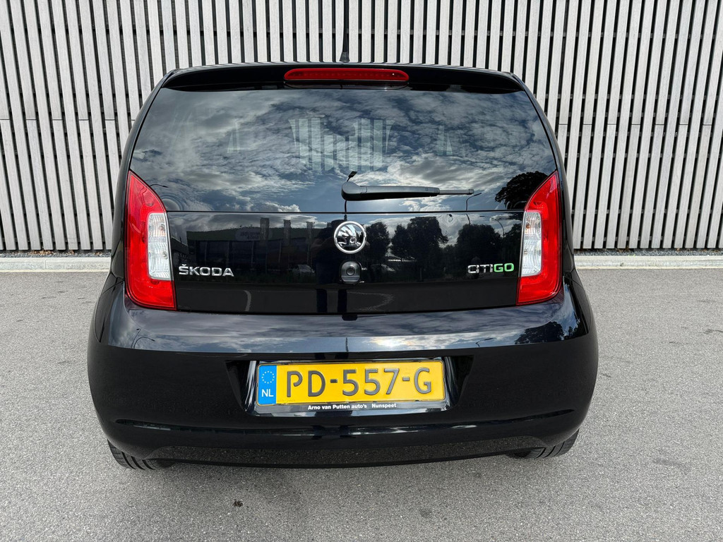 46721293-16.jpg
