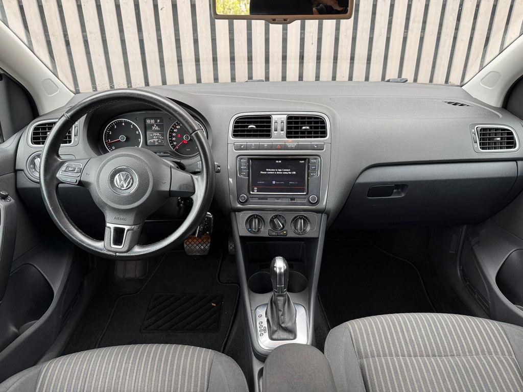 47511398-7.jpg